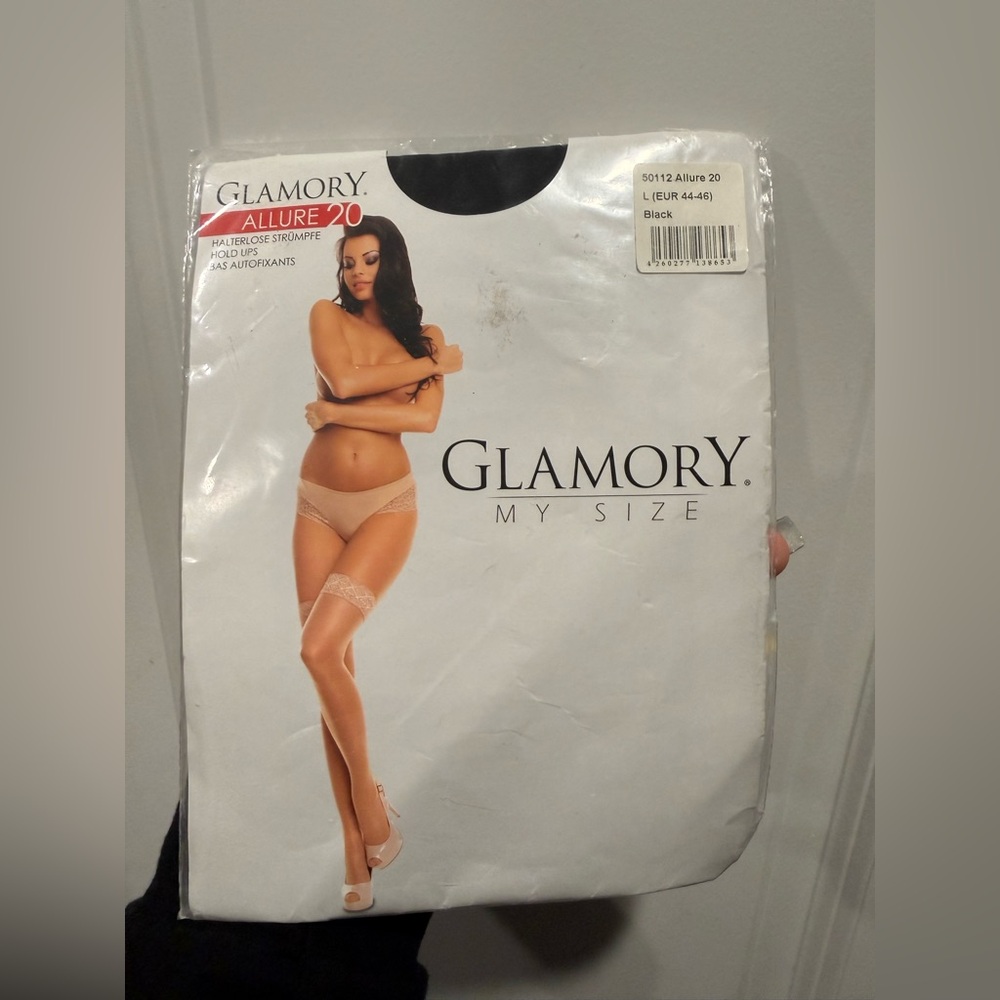Glamory Allure 20 Hosiery Holds Up (Large Black)
